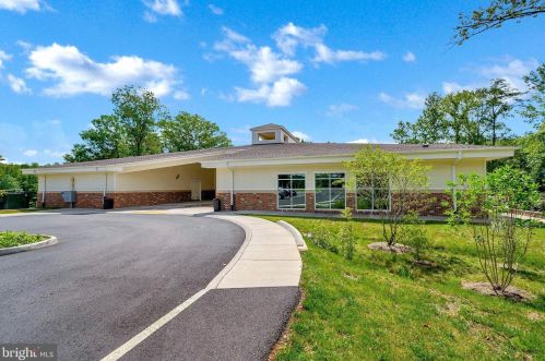 1000 Eastover Pkwy, Locust Grove VA  22508-5170 exterior
