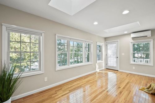 17 Mtn Vw Ct, Keene NH 03431-4933 exterior