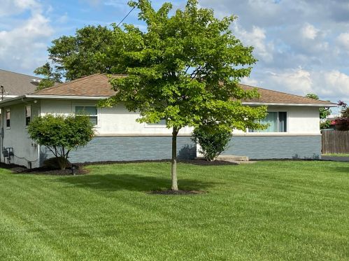 2744 Demorest Rd, Darbydale, OH 43123-9686