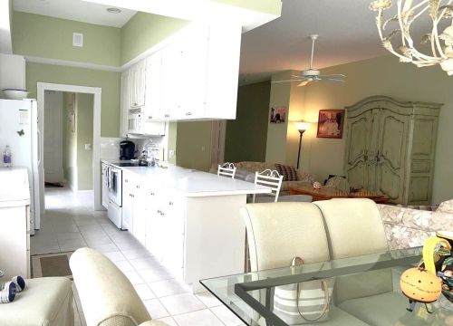 2028 Valencia Dr, Delray Beach FL  33445-5326 exterior