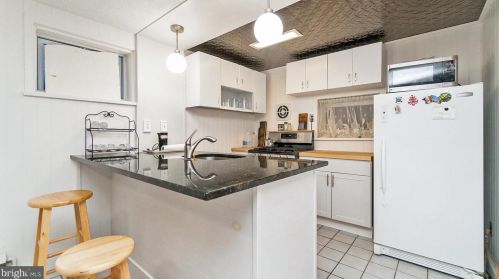 701 Fireline Rd, Palmerton PA  18071-5714 exterior