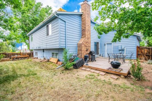 4050 Espana Way, Denver CO 80015-5803 exterior