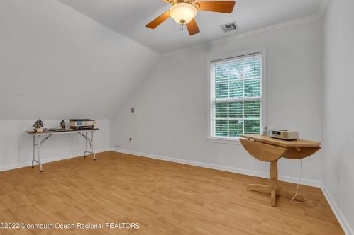 8 Bailey Ct, Jackson Twp NJ  08527-4459 exterior