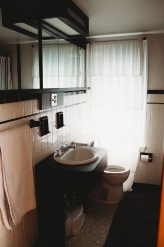 2013 Ridge Ave, New Kensington PA  15068-4043 exterior