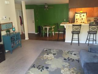 10303 San Diego Mission Rd, San Diego CA  92108-2104 exterior