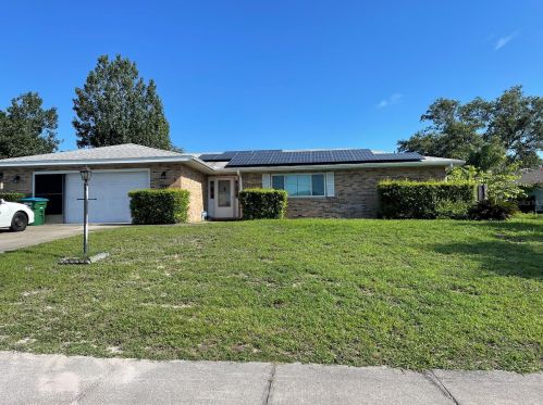 1442 Elkcam Blvd, Deltona, FL 32725-3708