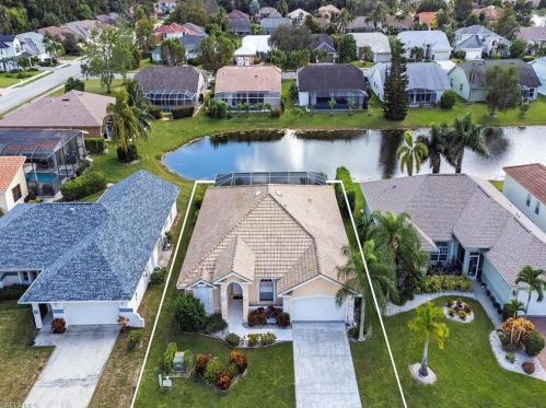 5162 Harrogate Ct, Naples, FL 34112-3664