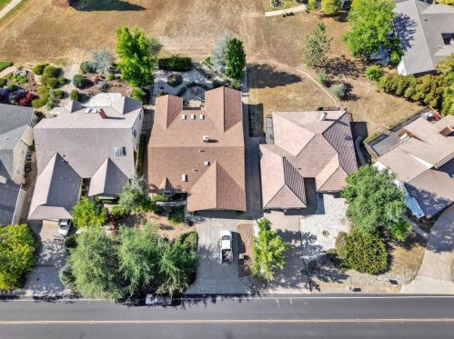 18114 Lake Forest Dr, Lake Wildwood CA  95946-9456 exterior