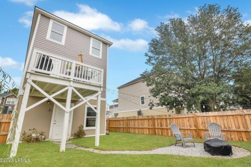 23 Island Breeze Ln, Beaufort SC  29907-1679 exterior