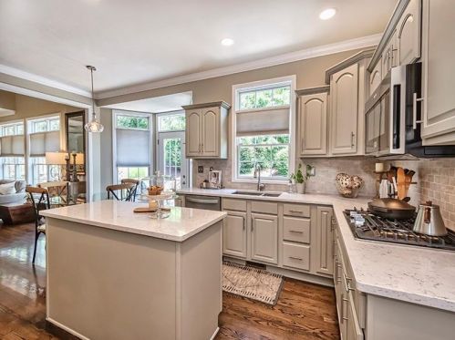 121 Windermere Ct, Canonsburg PA  15317-3671 exterior