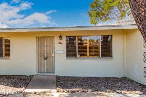 414 Silverbell Rd, Tucson, AZ 85745-4351