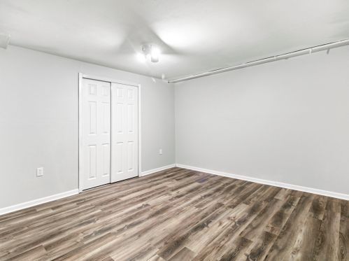 6175 122nd St, Milwaukee WI  53225-1005 exterior