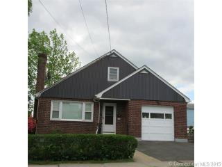 145 Douglas St, Hartford, CT 06114-2422
