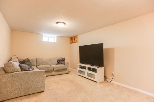 219 Ash St, South Saint Paul MN  55075-3506 exterior