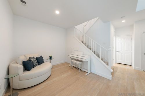 13529 Jadestone Way, San Diego CA  92130-2828 exterior