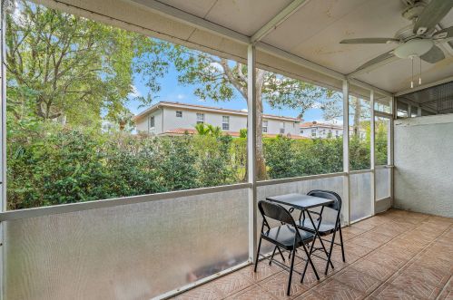330 Timberwalk Trl, Jupiter FL  33458-5594 exterior