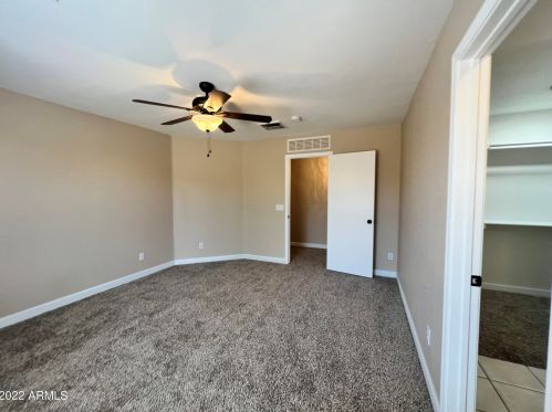 7433 Elwood St, Phoenix AZ  85043-5507 exterior