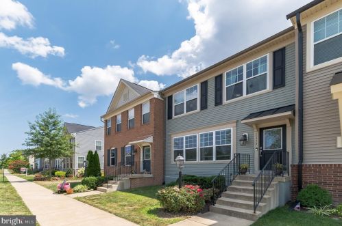 11772 Dawkins Ridge Ln, Bristow, VA 20136-6184