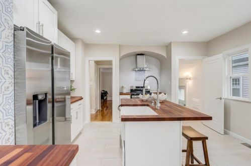 2339 60th St, Milwaukee WI  53219-2129 exterior