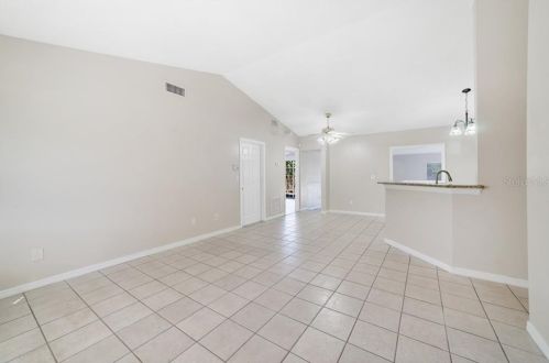 1250 Myra Ct, Deltona FL  32738-6961 exterior