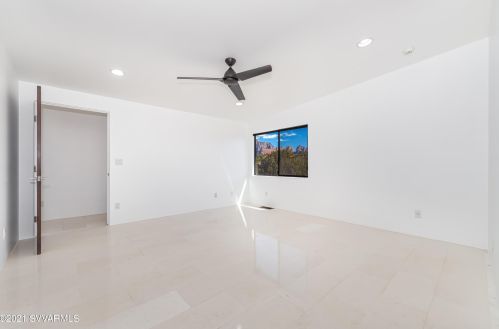 130 Grasshopper Ln, Sedona AZ 86336-4529 exterior