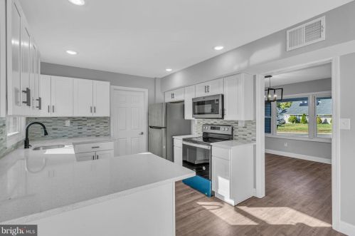 24 Perennial Ln, Willingboro NJ  08046-2623 exterior