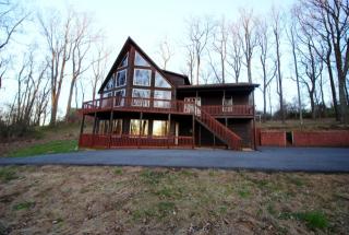 184 Apple Jack Cir, Linden VA  22642-6551 exterior