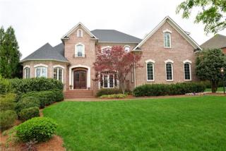 901 Mcdowell Dr, Greensboro, NC 27408-6719