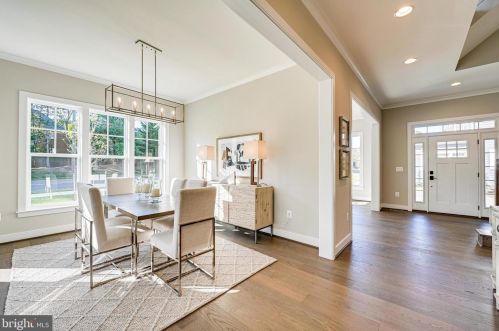 506 West St, Falls Church VA  22046-2846 exterior