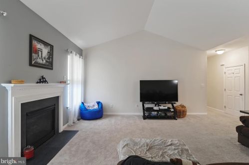 240 Wycombe Dr, Dover DE  19904-3857 exterior