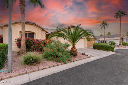 11558 Cottontail Ct, Sun City, AZ 85378-2548