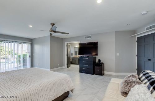 7204 Paradise Dr, Scottsdale AZ 85260-5436 exterior