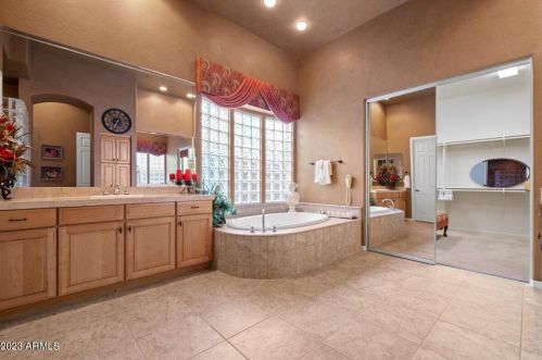 14328 Charter Oak Dr, Scottsdale AZ  85259-2208 exterior