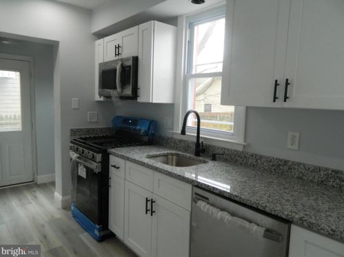 217 New Jersey Rd, Gloucester NJ  08030-2520 exterior