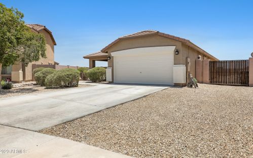 825 111th Dr, Avondale, AZ 85323-6852