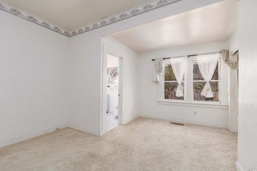 753 Oak St, Ukiah CA  95482-3901 exterior