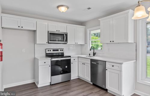 15 Spindletop Ln, Willingboro NJ  08046-1416 exterior