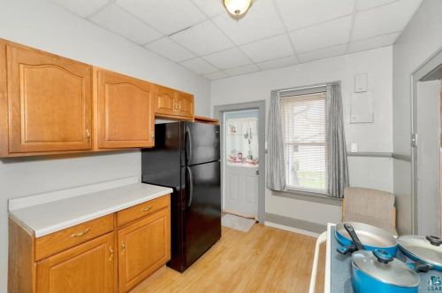 630 58th Ave, Duluth MN  55804-1370 exterior