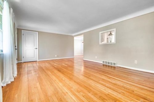 5673 Sherwood Dr, Milford OH  45150-2023 exterior