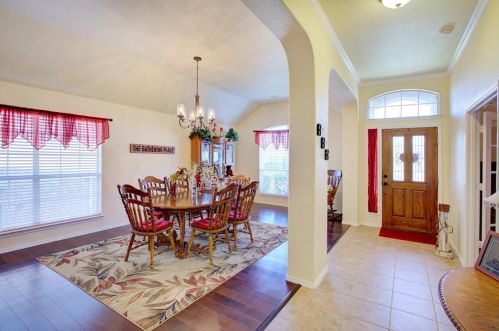 766 Ruby Ct, Burleson, TX 76028-8429