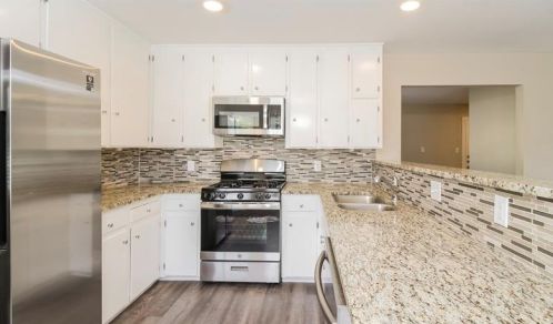 1329 Brookside Dr, Hurst TX  76053-3929 exterior
