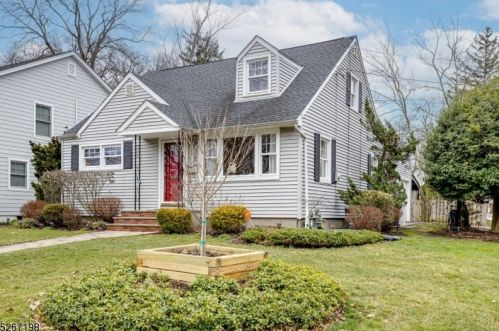 36 Madison Ave, Fanwood, NJ 07023-1070