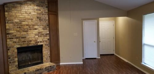 831 Potomac Dr, Lancaster, TX 75134-2004