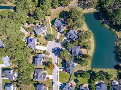 2813 Bottle Brush Ct, Mount Pleasant SC  29466-9202 exterior