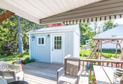 55 Jodi Dr, Wallingford CT  06492-2846 exterior