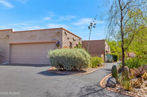 2454 Camino Valle Verde, Tucson, AZ 85715-3409