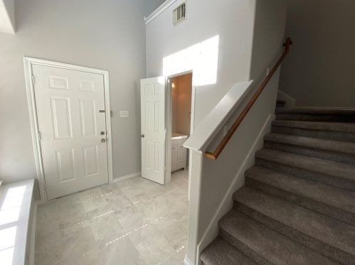 142 Stedhill Loop, Conroe TX  77384-5072 exterior