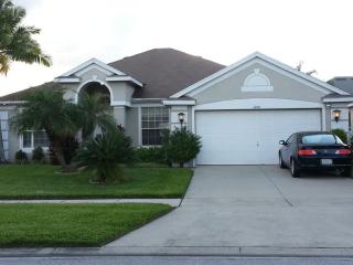 3208 Falcon Point Dr, Kissimmee FL  34741-7542 exterior