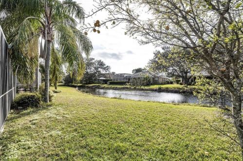 2245 Sonoma Dr, Nokomis FL  34275-5807 exterior