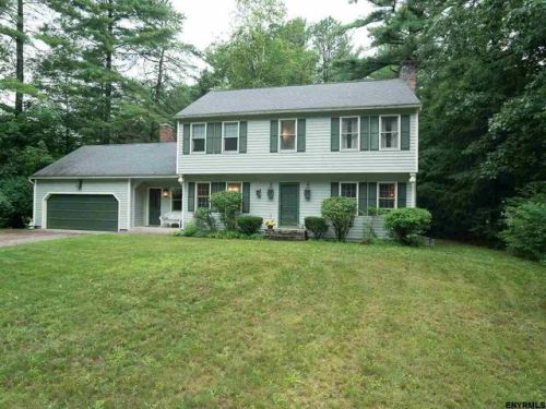5 Lantern Hill Rd, Glens Falls, NY 12804-8057